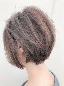 ルーファス 恵比寿 渋谷(Ruufus) 40代大人女性グレイカラーハイライト【Ruufus恵比寿渋谷】31518