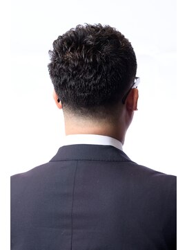 オオノ イキ堂島店(ONO) 30代メンズ・期待を感じさせるデキル男の信頼力メンズショート