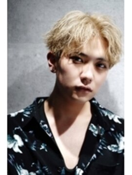 ゴールド 京都(GOALD) ブリーチダブルカラーハイトーンナチュラルマッシュ刈り上げ束感