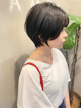 フレーム なんば店(FRAME) 重く見えない黒髪ショート