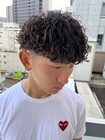 ラヴィズム 名駅店(LUVISM) メンズマッシュ波巻きパーマツイストスパイラルパーマ刈り上げ
