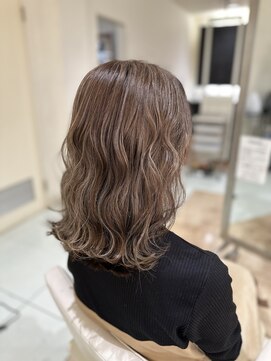 ペーハーセブン アーツ(Arts) ハイライト×ミルクティーカラー