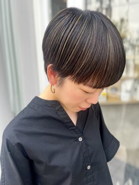 カプロメゾンギンザ 銀座店(Capullo maisonGINZA) ハイライト×デザインカラー×マッシュショート