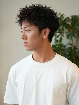 スピンオフシフト(SPIN-OFF SHIFT) ショートパーマ