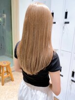 セイドット リー(Say. Ree)&nbsp;Say.ロングレイヤーヘーゼルグレージュアッシュブロンド表参道