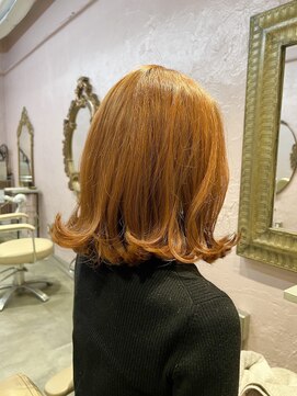 ミディアムボブスタイル【西武新宿駅】【駅近徒歩1分】