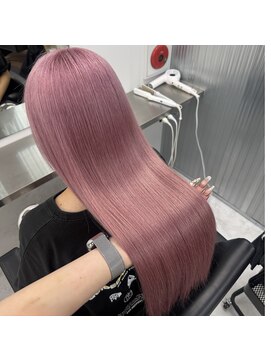 ニューワン バイ ネイバー 立川(Newone by neighbor) レイヤーカットナチュラルピンクカラー