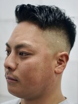 メリケンバーバーショップ コウベ(MERICAN BARBERSHOP KOBE)&nbsp;メンズカットバーバースタイルN3
