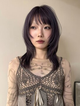 イェン(Yen.) ハッシュカットレイヤーカットラベンダーカラーシャギーウルフ