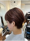 ピンクメッシュのハンサムショート