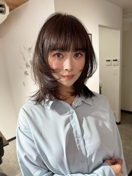 エトワ 中央店(etoi) 大分ハッシュカット胸上鎖骨下ミディアムレイヤースタイルかるめ
