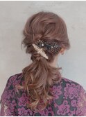 お呼ばれヘア×ポニーヘアアレンジ