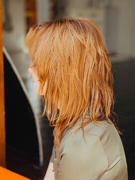 プロデュース 相模原店(Produce) ヌーディーカラー♪センターパート☆セミディ