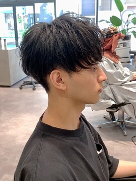 ザ サードヘアー 津田沼 (THE 3rd HAIR) 横顔ツーブロックマッシュ