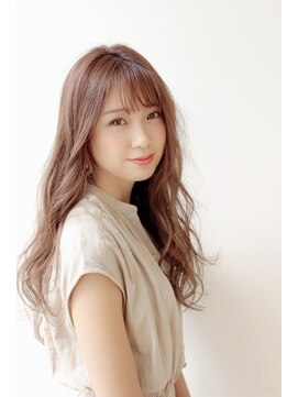 アローナ(ARONA) 大人感にちらほら覗く甘めニュアンスにやみつき