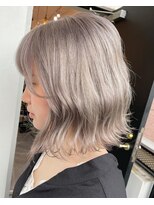 サロンドミルク 新百合ヶ丘店(salon de MiLK)&nbsp;ケアブリーチで染めるミルクティーアッシュ♪