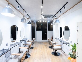 ロア(Roa.)の写真/髪のお悩みを解決しお客様のなりたい姿を叶えます◎憧れの理想のスタイルを“Roa.”へご相談ください♪