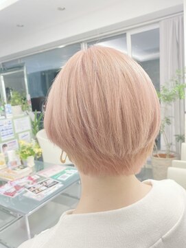 ゼンコー オモテサンドウ(ZENKO Omotesando) ショートカット/ペールピンク／ピンクカラーブリーチ