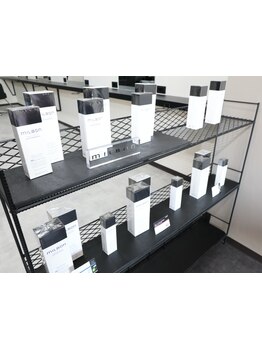 思わず触りたくなる極上のうるツヤ髪へ☆髪質・お悩みに合わせたトリートメントをご用意しております◎