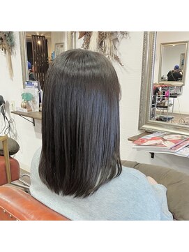 ヘアメイク アンフィ(amphi) 暗髪グレージュカラー..~*＊.