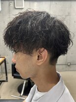 フイ 横浜センター北店(Hui)&nbsp;フェザーパーマ/グレーブルーカラー/刈り上げショートパンク