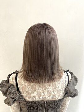 マスカリ(muscali) #丸型#ホワイトグレージュ#ミニウルフ#チェリーブラウンa84