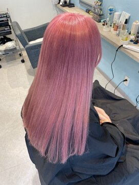 リア(Lia) クリアピンクストレート