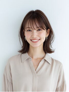 e.m.a プレミアムビューティーサロン 栄駅店(e.m.a PREMIUM BEAUTY SALON) レイヤーカット/イメチェン/外ハネボブ/美髪/ワイドバング/髪型