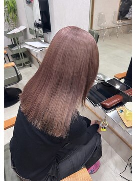 イースブルーレア(Y’s BLUE le'a) ピンクベージュ/ブリーチ