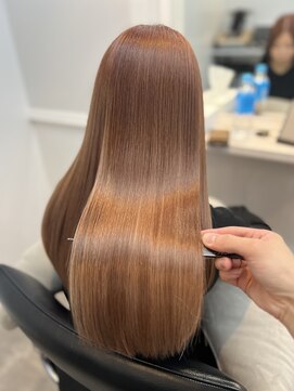 ウィステリア アネックス 銀座(WISTERIA ANNEX) 柔らかライトブラウン/髪質改善カラー/ULTOWA/縮毛矯正/東銀座/