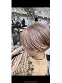 ミルクティーベージュ