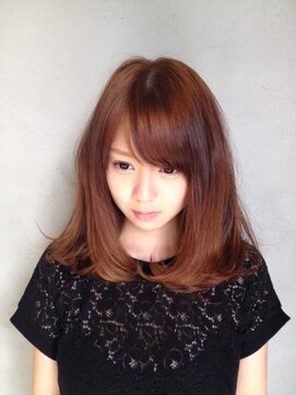 ヘアーワークス リボルバー(hair works REVOLVER) ふんわり毛流れが魅力のニュアンスヘア