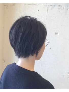 セラヴィ フー(C'EST LA VIE FUU) カジュアルショート