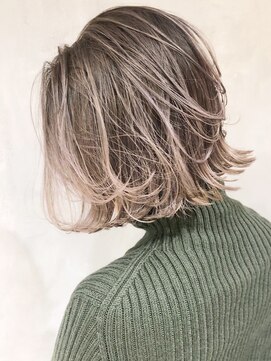 アイティー バイ アルバム 浦和店(IT by ALBUM) グラデーションボブ_インナーグレージュマチルダボブ_ba273602