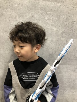 レイビューティー 浜町中央橋店(RAY+beauty) キッズパーマ