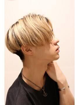 エイト 立川店(EIGHT) ハイトーン前下がりメンズショート