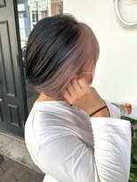 ルーツ(Roots)&nbsp;ホワイトピンク×インナーカラー/フェイスフレーミングカラー