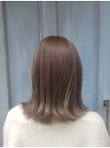 冬のパッツンカット アッシュベージュ