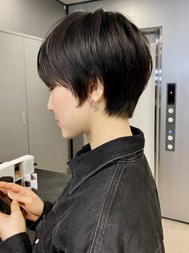 ハルキ ミナト ジャパン オオサカ(HARUKI MINATO japan OSAKA) 30代40代50代小顔似合わせカットくびレイヤーエモージュ大人可愛