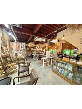 《ブエナビスタ近く》私だけの隠れ家サロン―。cafeのような癒し空間で“あなただけ”に寄り添ってくれる。