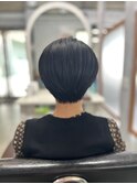 癖を活かしたマッシュショート