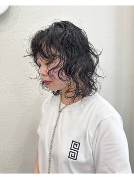 ヒュー(Hew) ウルフパーマ×ウルフレイヤー×ニュアンスパーマ