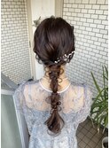 参列ヘア　編み下ろし　ローポニー