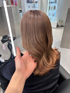 アルドーレフィエロ シンサイバシ(Ardore fiero shinsaibashi) ケアブリーチで作るキャラメルベージュ♪10代20代30代