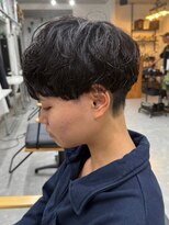 フゥ 宇都宮(FeU) 栃木緩め波巻きパーマシャドウパーマメンズマッシュウルフカット