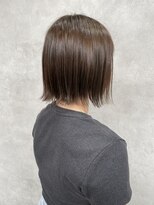 ルノン シェリー(LUNON cheliy)&nbsp;イメチェンヘアスタイルホワイトブロンド外ハネボブ美髪のススメ