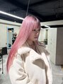 ハンナ 札幌(HANNAH) エクステと地毛を同じ色に染めてハイトーンピンクのロングに!