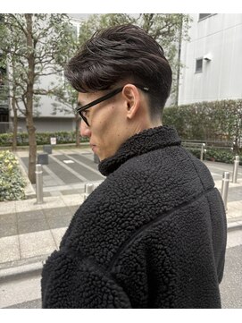 ソラ 表参道(SORA) 【MOMONE】メンズカット毛流れヘアメンズフェザーニュアンス