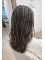 シーン(SCENE) ハイライト/アッシュカラー/ブリーチカラー/髪質改善