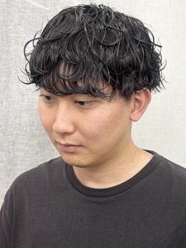 シベルバレー 横浜(sibell) 波巻きパーマセンターパートスパイラルパーマツイストパーマ韓国